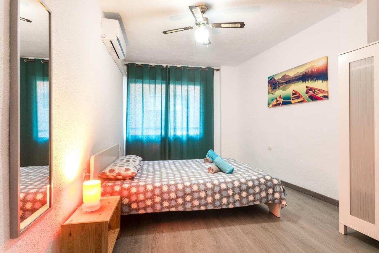 אליקאנטה Lovely, New, Bright 3 Mins To Beach Apt 105 Sq Meters מראה חיצוני תמונה