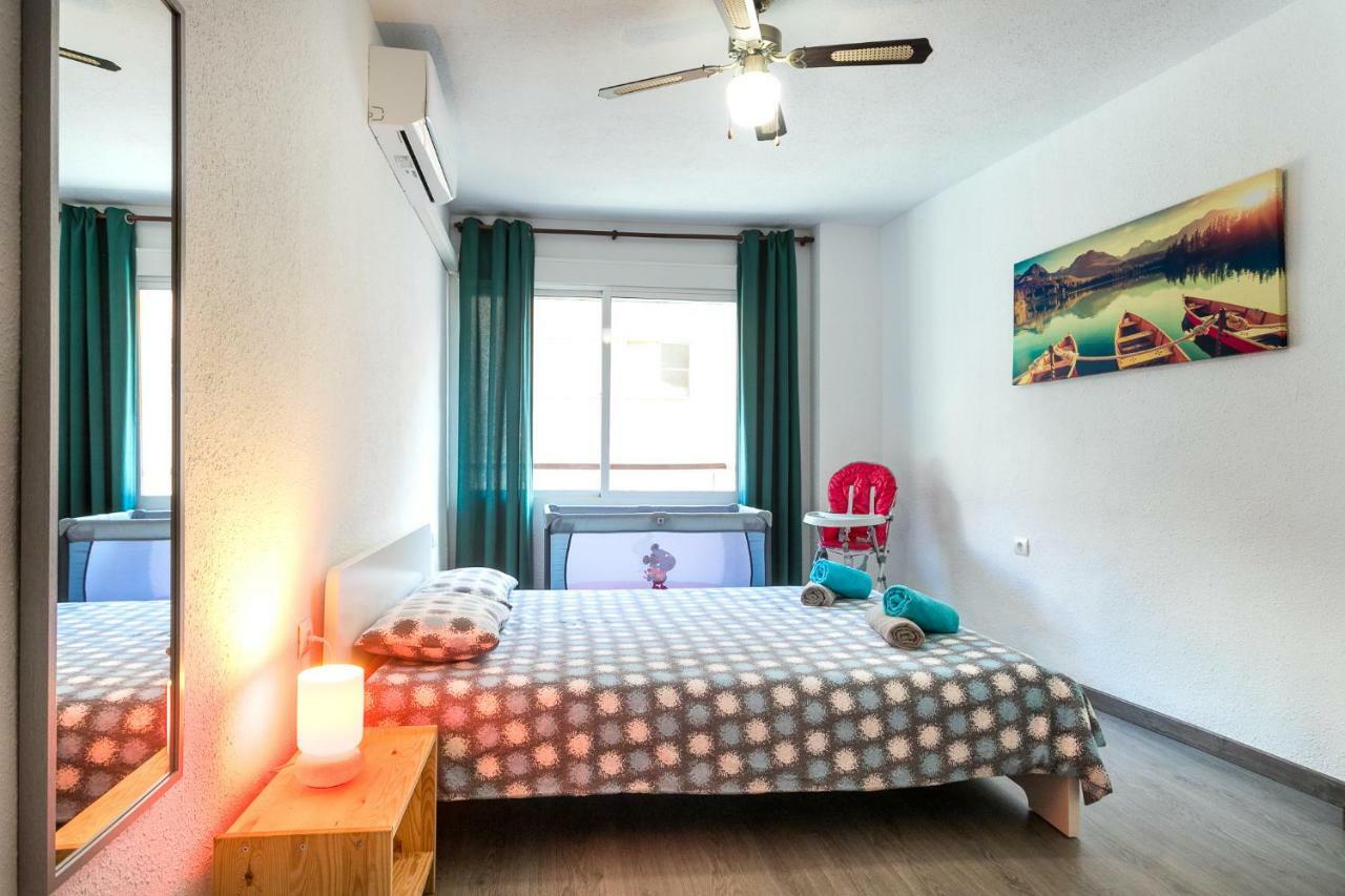 אליקאנטה Lovely, New, Bright 3 Mins To Beach Apt 105 Sq Meters מראה חיצוני תמונה